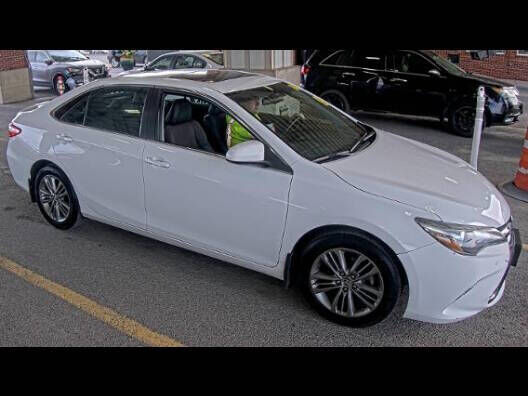 2016 TOYOTA Camry