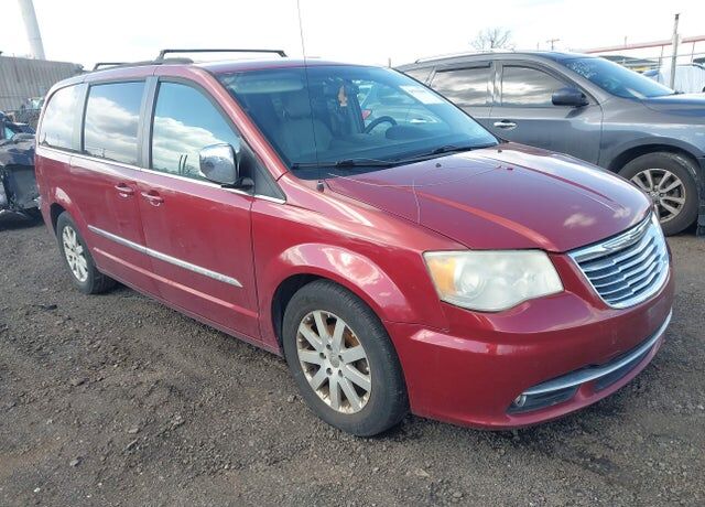 2011 CHRYSLER Town and Country