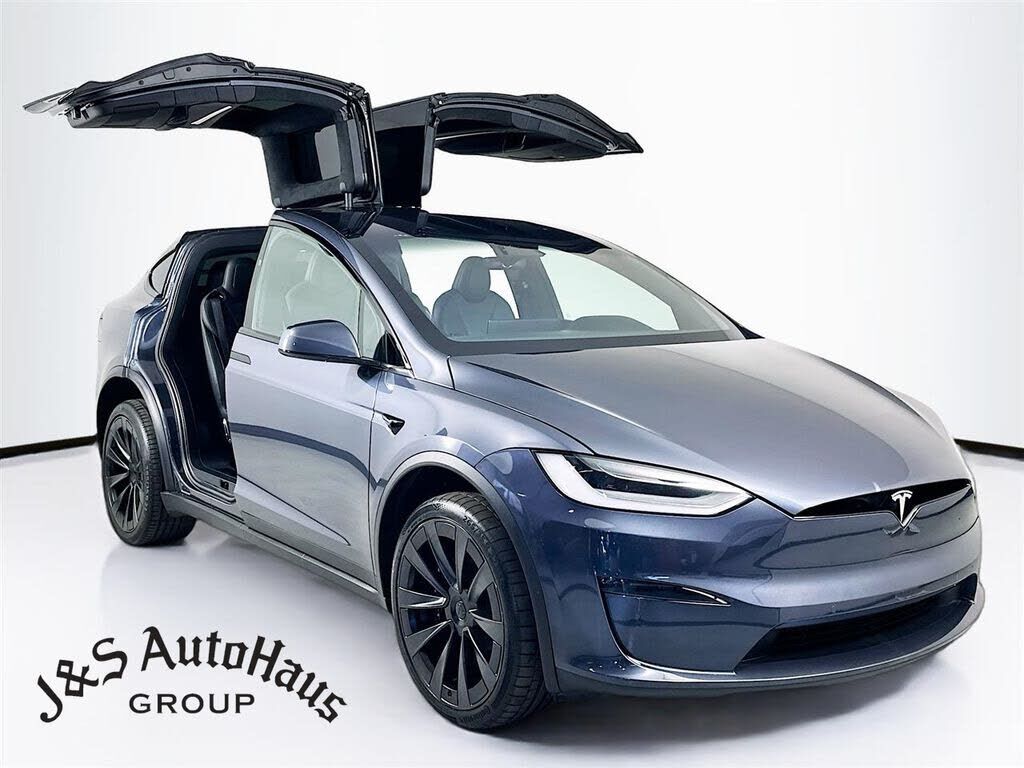 2023 TESLA Model X