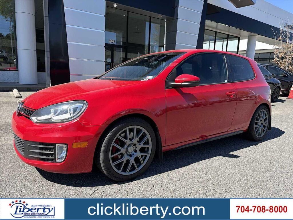 2010 VOLKSWAGEN GTI