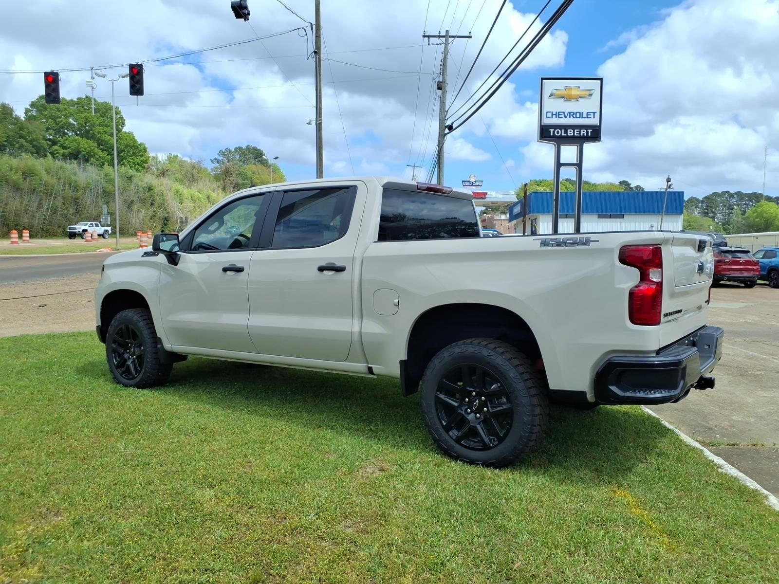 2026 CHEVROLET Silverado
