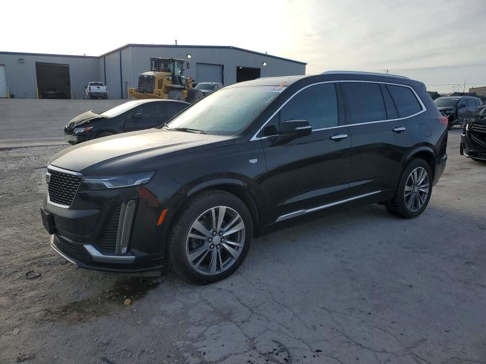 2021 CADILLAC XT6