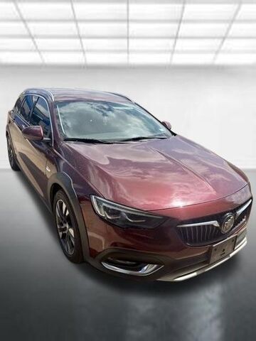 2018 BUICK Regal TourX
