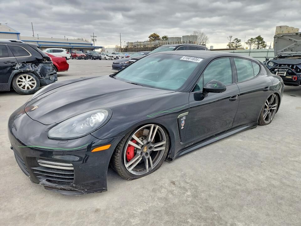 2015 PORSCHE Panamera