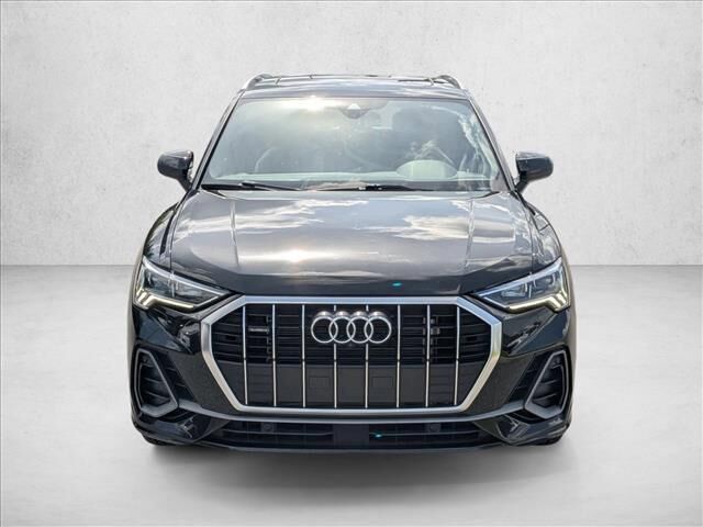2023 Audi Q3