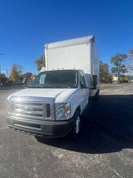 2011 FORD E-450
