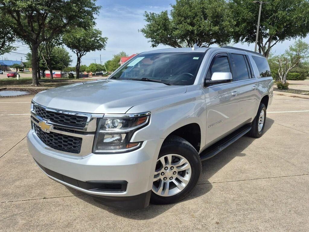 2019 CHEVROLET Suburban