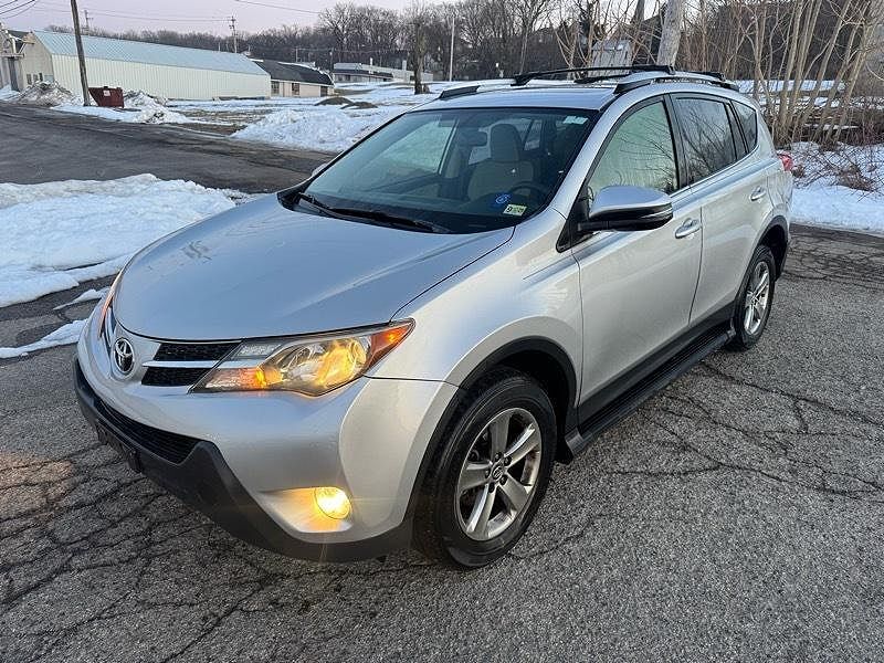 2015 TOYOTA RAV4