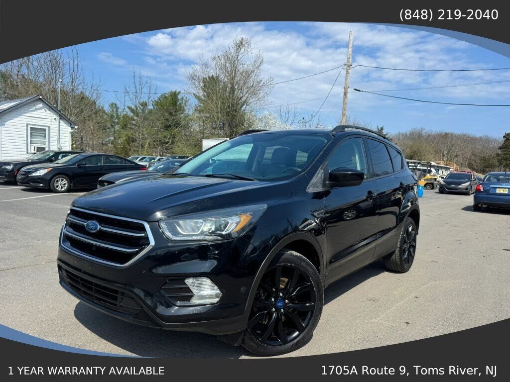 2017 FORD Escape