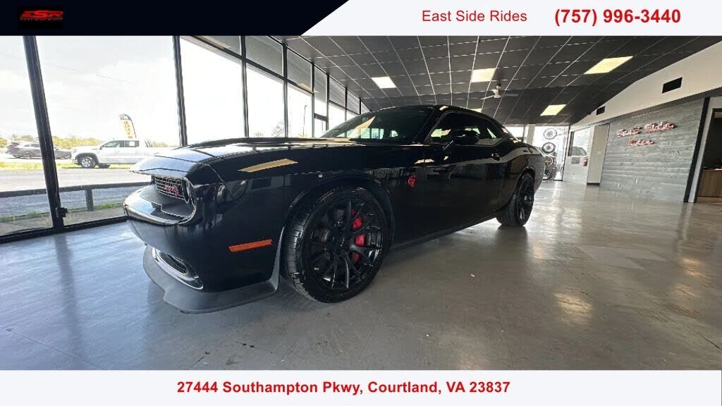 2016 DODGE Challenger