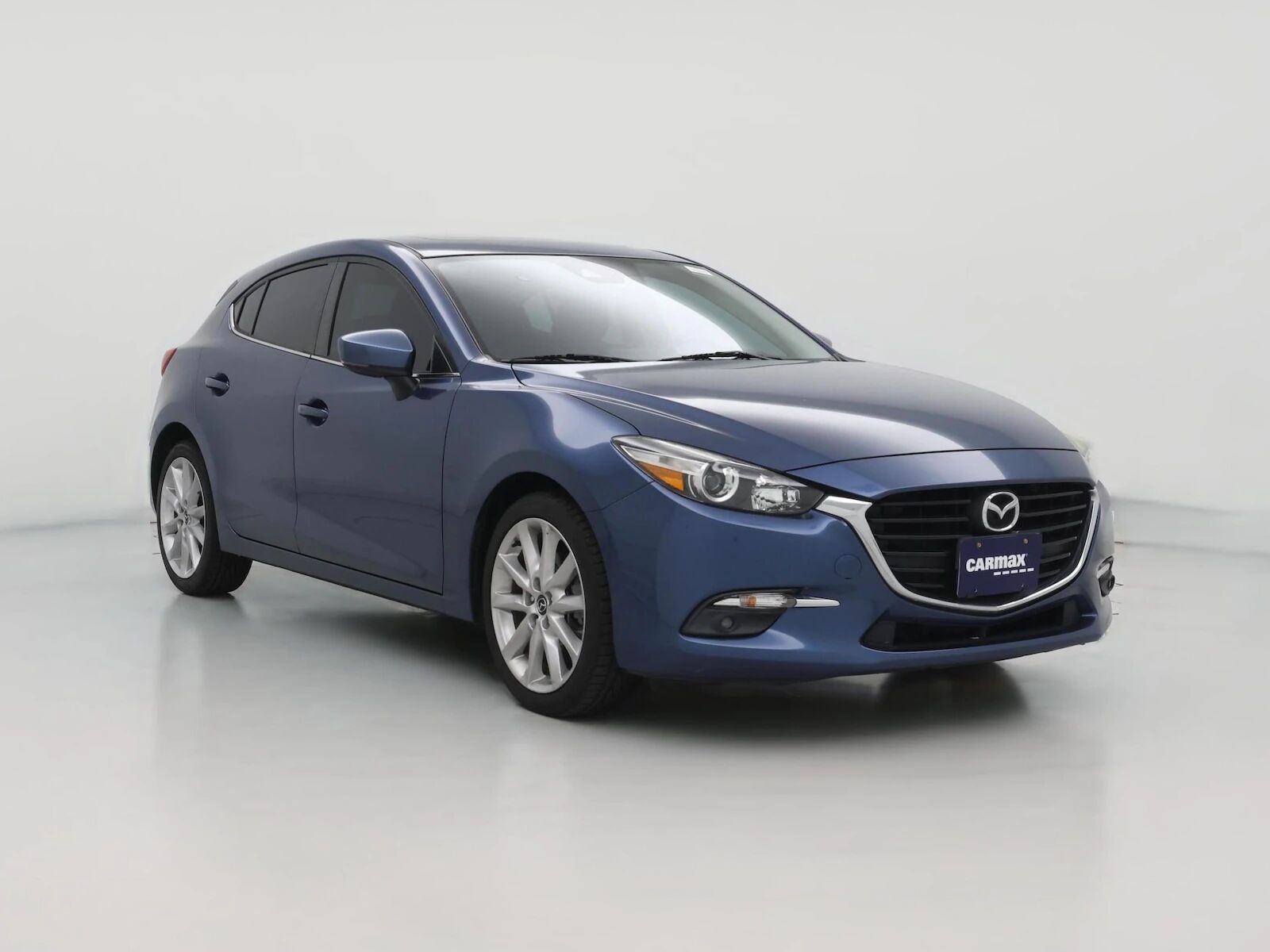 2017 MAZDA Mazda3