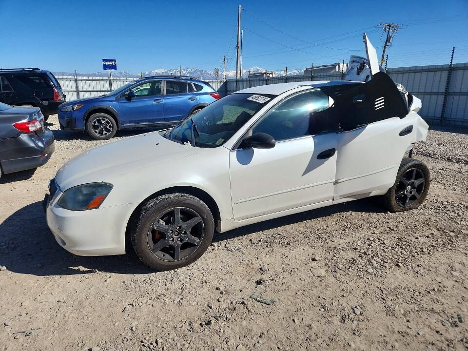 2002 NISSAN Altima