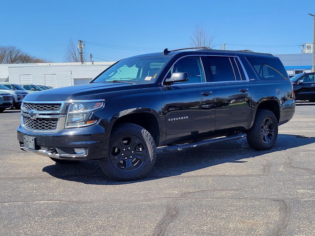 2018 CHEVROLET Suburban