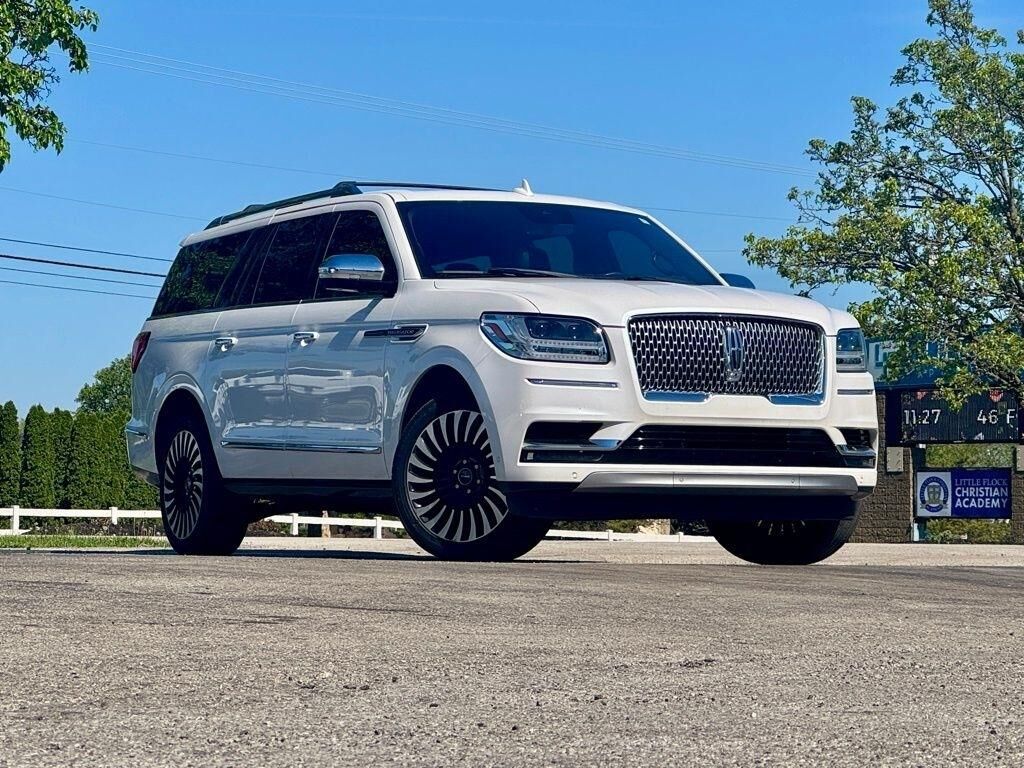 2019 LINCOLN Navigator L