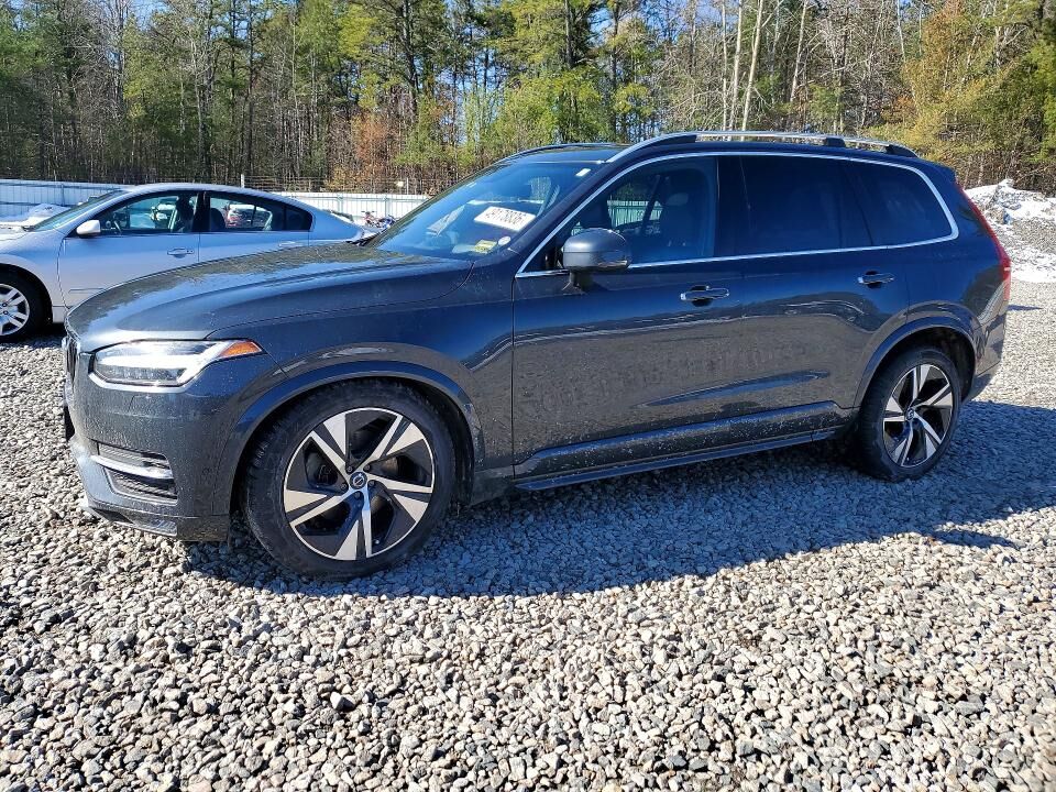 2016 VOLVO XC90