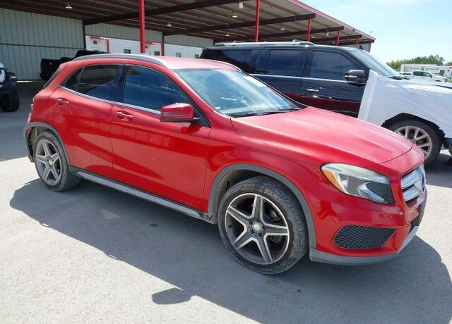 2015 MERCEDES-BENZ GLA-Class