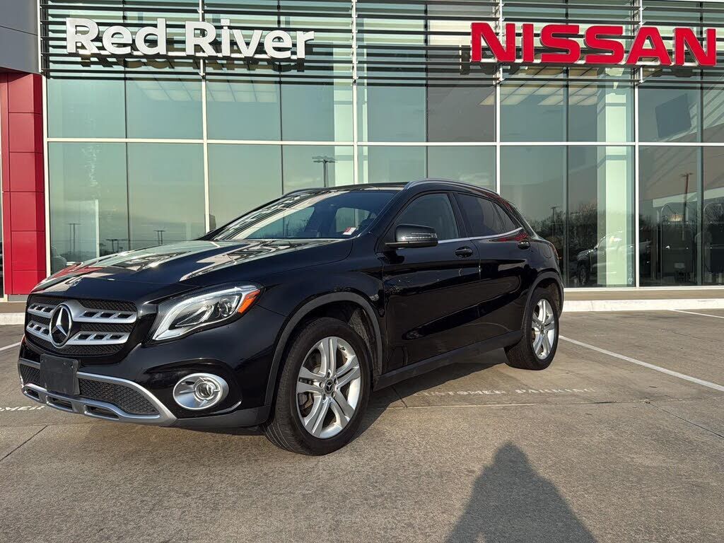 2019 MERCEDES-BENZ GLA-Class