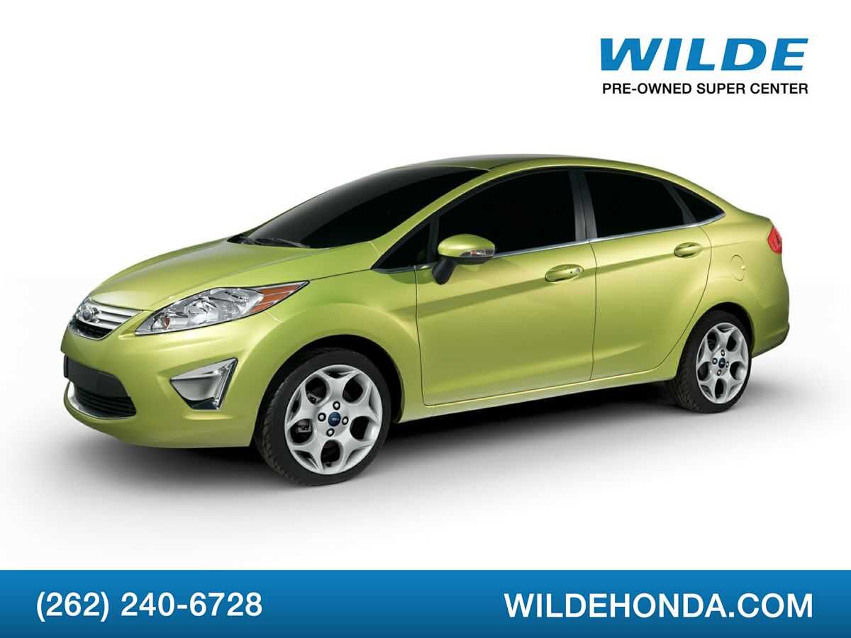 2011 FORD Fiesta