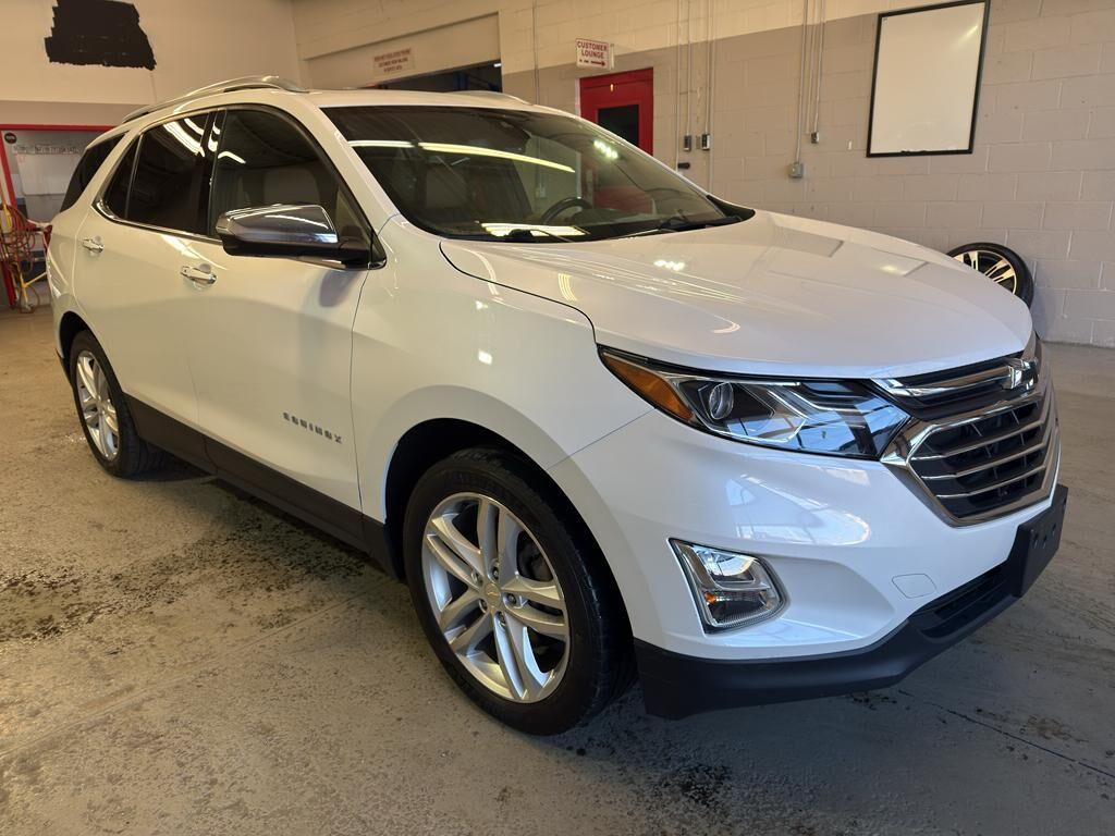 2018 CHEVROLET Equinox