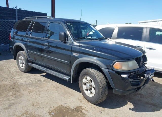 2003 MITSUBISHI Montero Sport