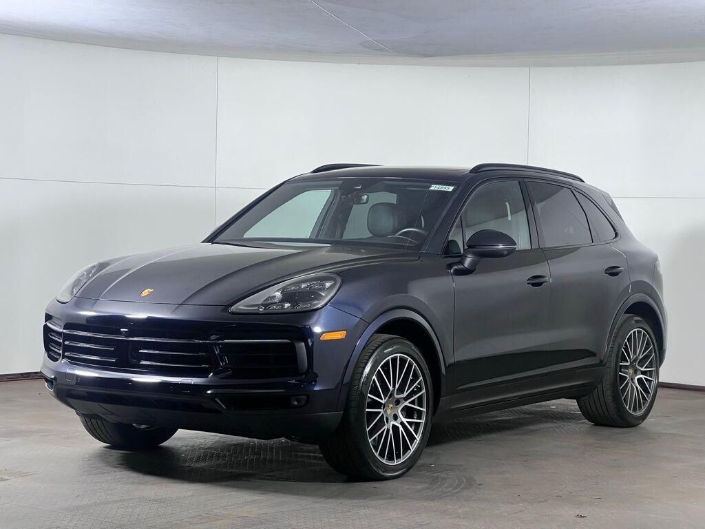 2023 PORSCHE Cayenne