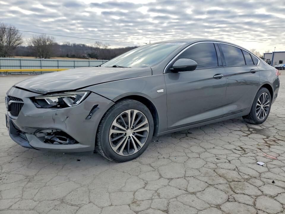 2018 BUICK Regal