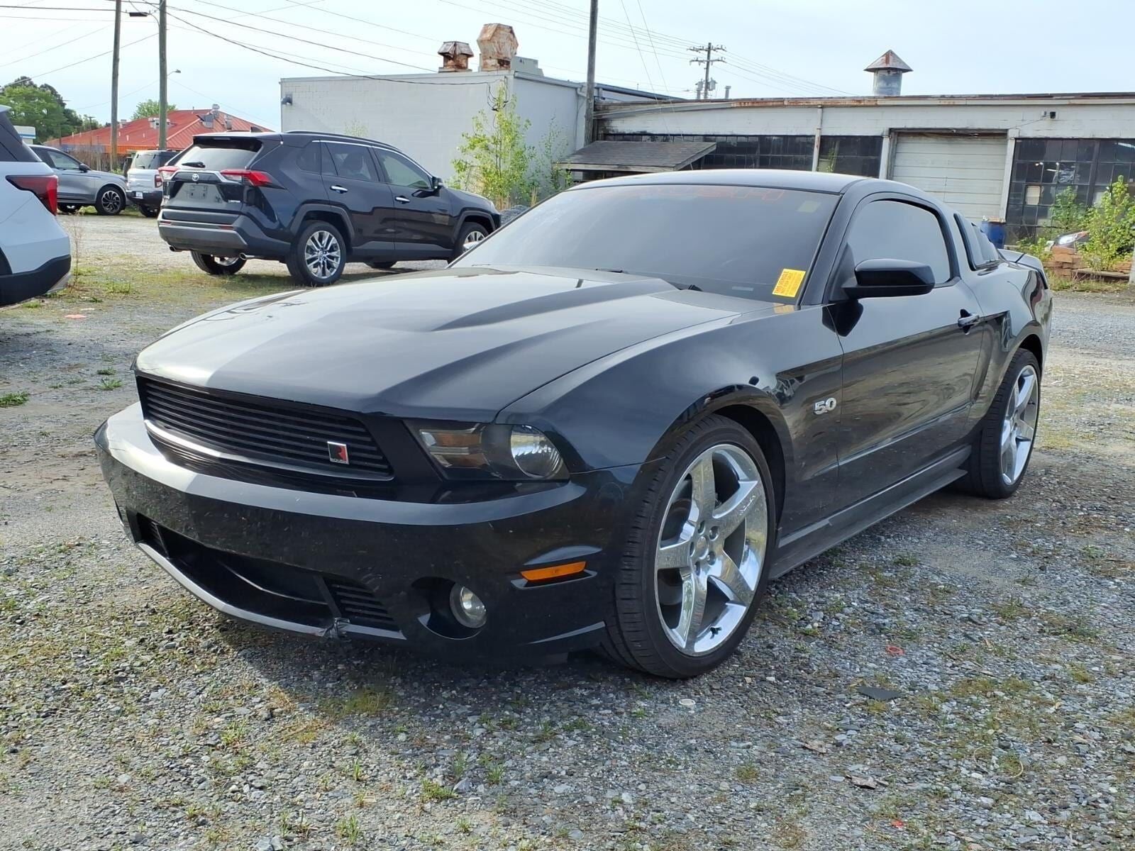 2011 FORD Mustang