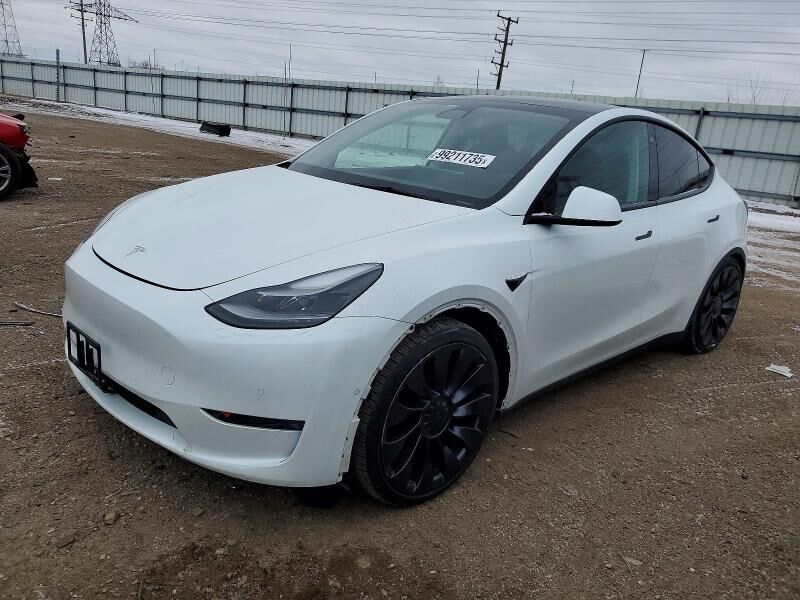 2021 TESLA Model Y