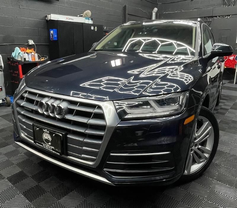 2019 AUDI Q5