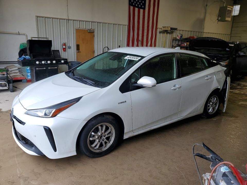 2022 TOYOTA PRIUS