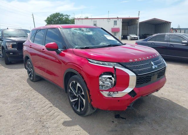 2024 MITSUBISHI Outlander