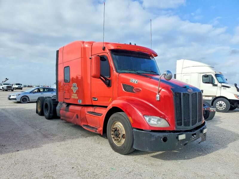 2018 PETERBILT 579