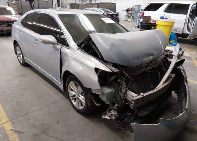 2011 LEXUS HS