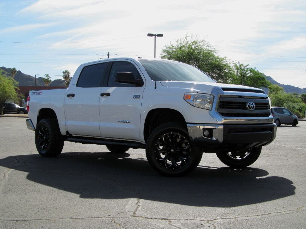 2015 TOYOTA Tundra