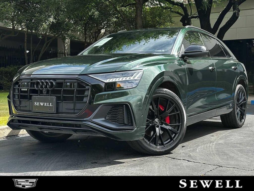2023 AUDI Q8