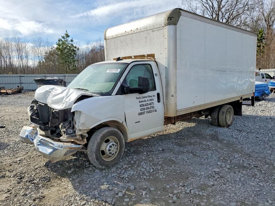 2019 CHEVROLET Express