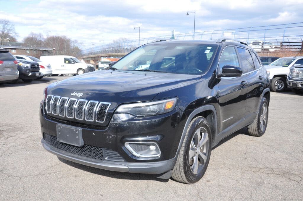 2019 JEEP Cherokee