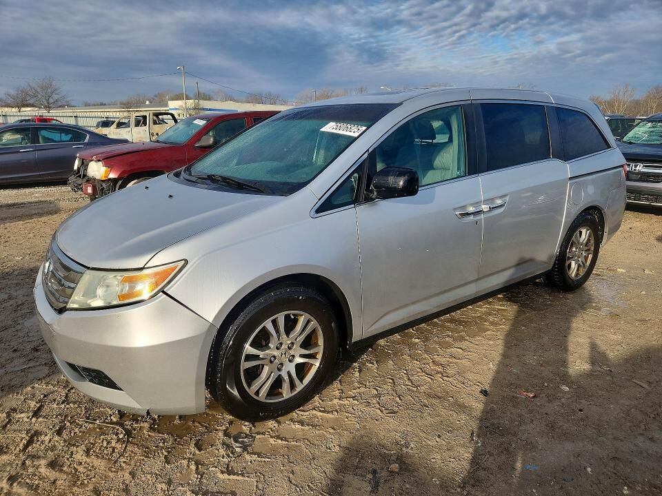 2011 HONDA Odyssey