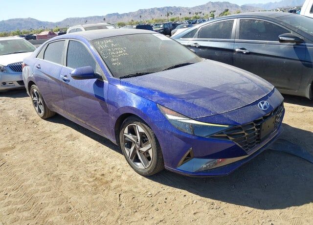 2023 HYUNDAI Elantra