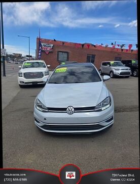 2021 VOLKSWAGEN Golf