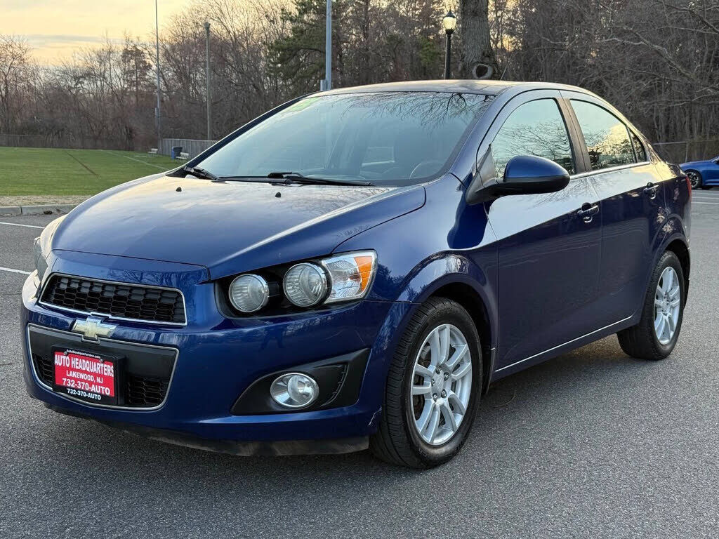 2013 CHEVROLET Sonic