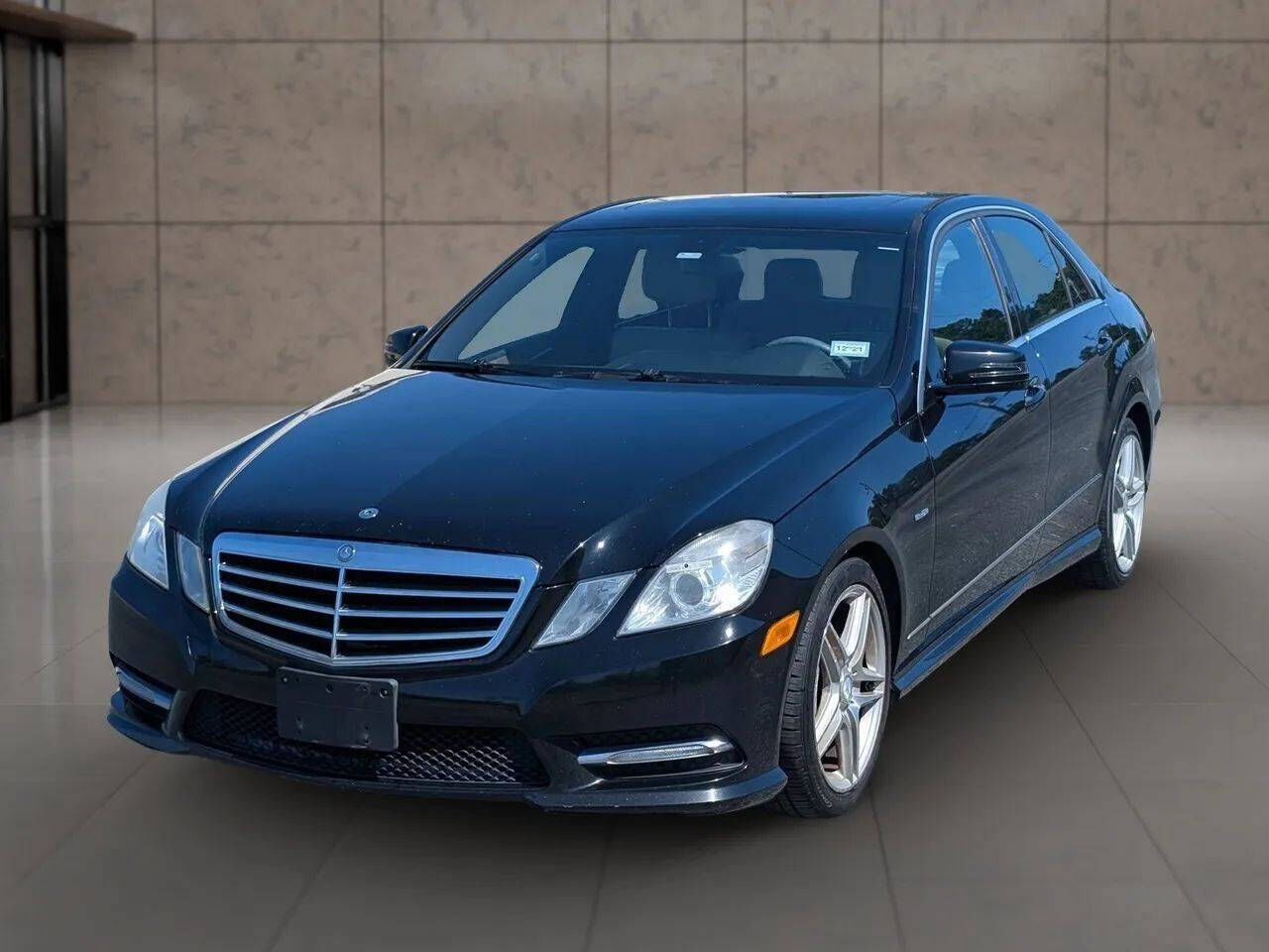 2012 MERCEDES-BENZ E-Class