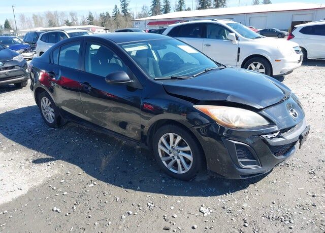 2011 MAZDA Mazda3