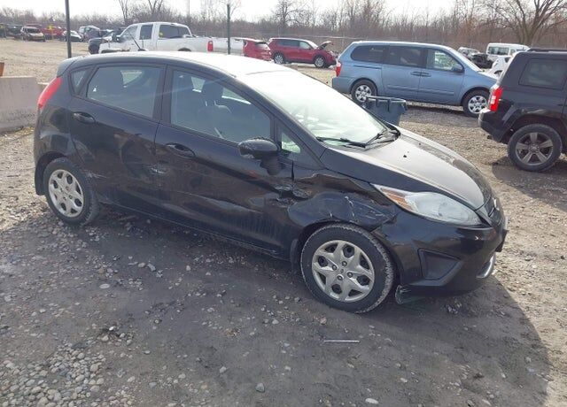 2011 FORD Fiesta