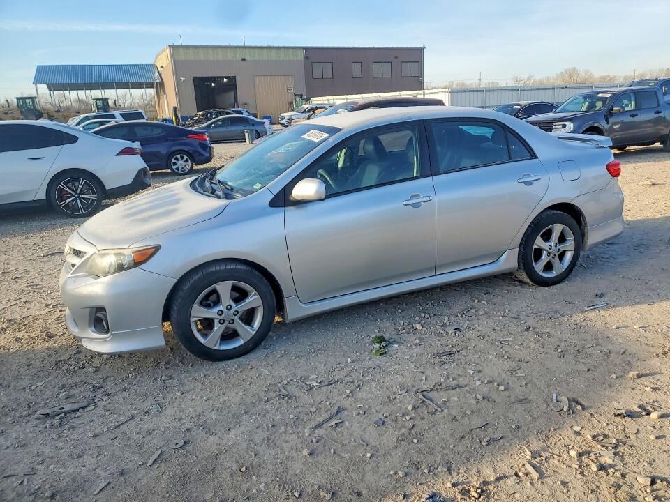 2012 TOYOTA Corolla