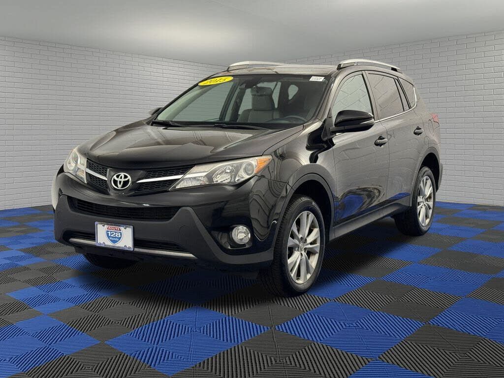 2015 TOYOTA RAV4