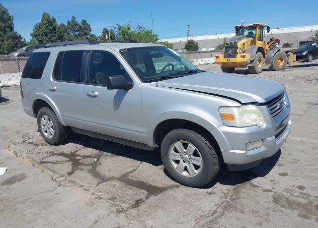 2010 FORD Explorer