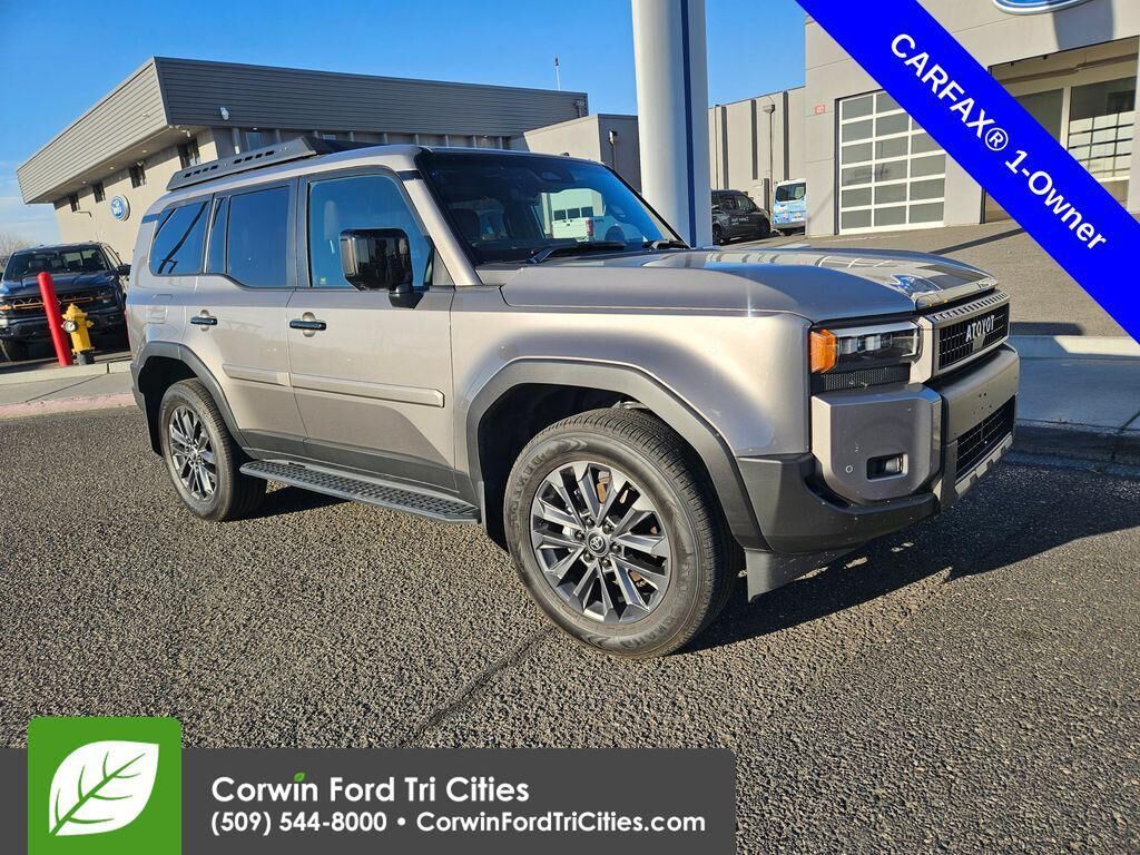 2025 TOYOTA Land Cruiser