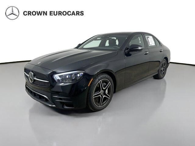 2022 MERCEDES-BENZ E-Class