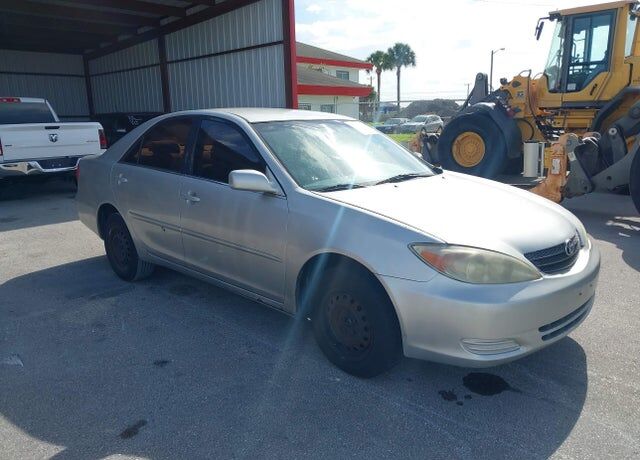 2002 TOYOTA Camry